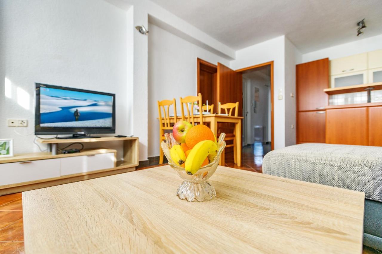Comfort Apartments In Peaceful Area Zadar - With Garden Buitenkant foto