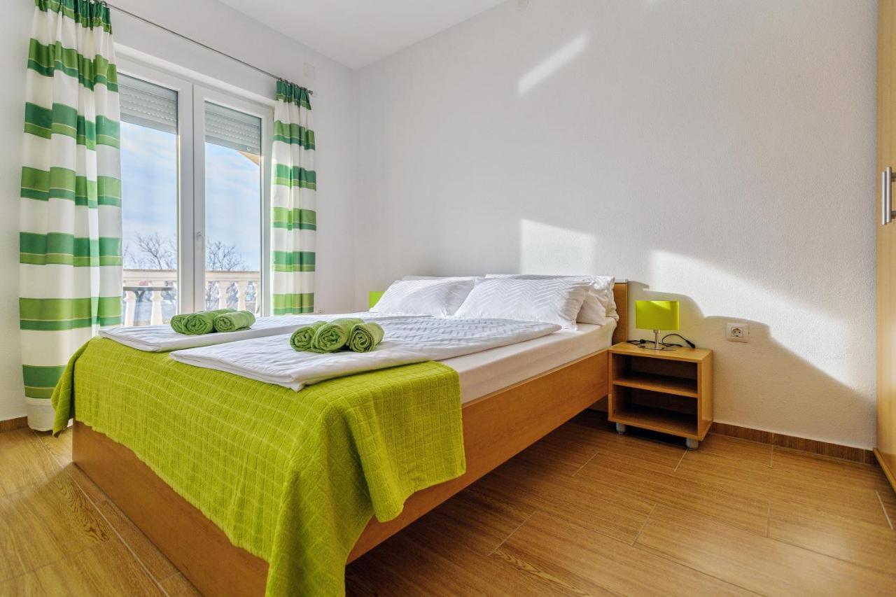 Comfort Apartments In Peaceful Area Zadar - With Garden Buitenkant foto