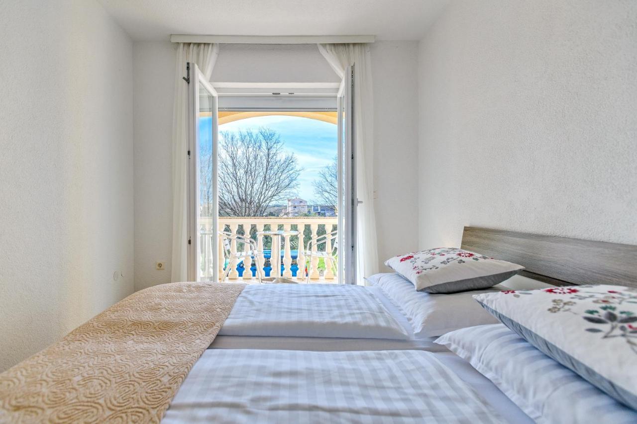 Comfort Apartments In Peaceful Area Zadar - With Garden Buitenkant foto