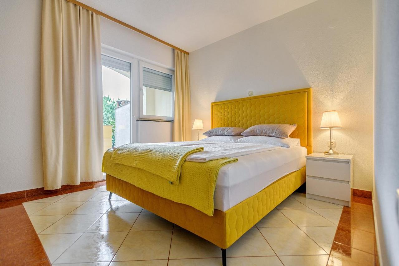Comfort Apartments In Peaceful Area Zadar - With Garden Buitenkant foto
